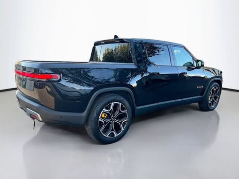 Used 2022 Rivian R1T Adventure image 8
