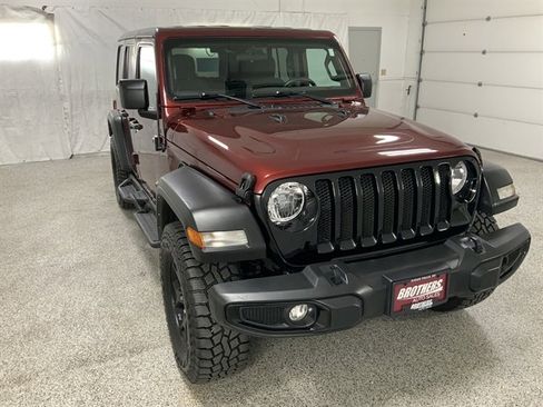 Used 2021 Jeep Wrangler Unlimited Sport image 3