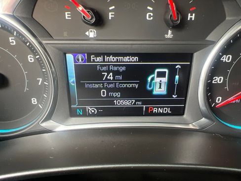 Used 2018 Chevrolet Equinox LT w/ Sun & Infotainment Package FWD image 64