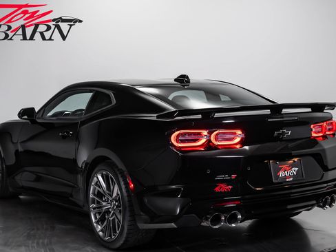 Used 2023 Chevrolet Camaro ZL1 RWD image 3