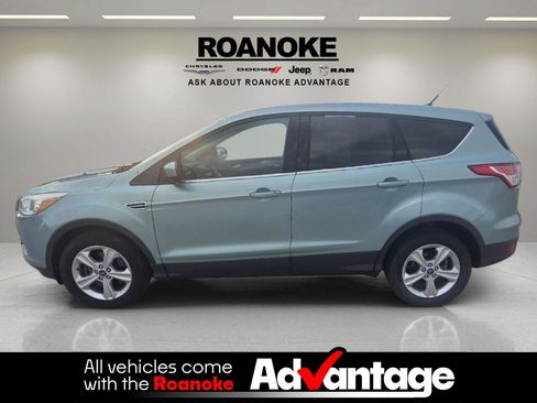 Used 2013 Ford Escape SE image 2