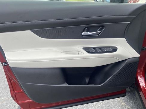 New 2025 Nissan Murano SV image 14