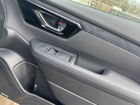 Used 2025 Subaru Forester Limited w/ Protection Package image 35