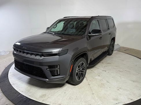 New 2026 Jeep Grand Wagoneer 4WD image 3