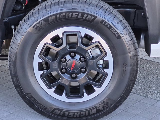 Certified 2026 Toyota 4Runner TRD Off-Road AWD/4WD image 13