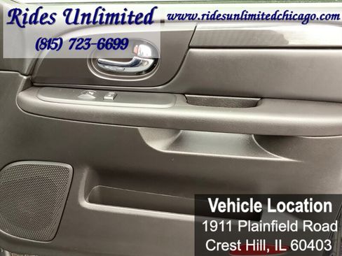 Used 2007 GMC Envoy SLE image 29