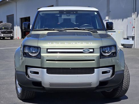 Used 2021 Land Rover Defender 90 First Edition image 2