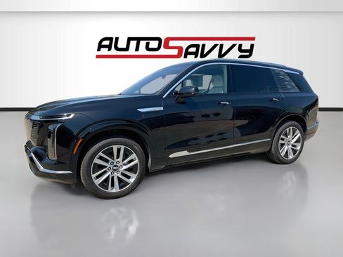 Used 2026 Cadillac Vistiq Luxury AWD/4WD image 3