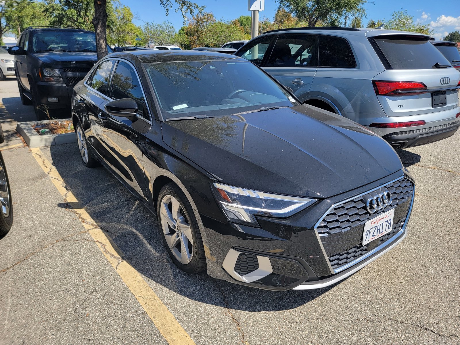 Used 2023 Audi A3 2.0T Premium FWD image 2
