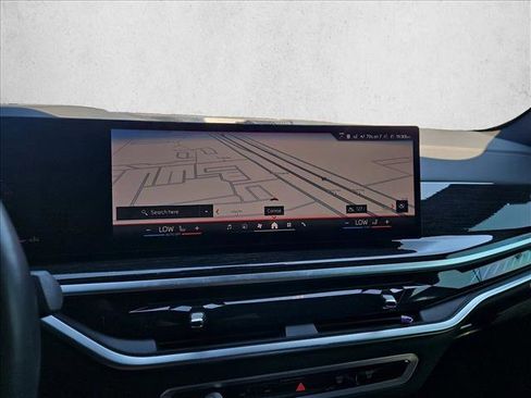 Used 2025 BMW X5 M60i w/ Executive Package image 13