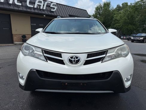 Used 2013 Toyota RAV4 Limited AWD/4WD image 2
