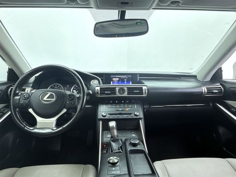 Used 2016 Lexus IS 200t image 21