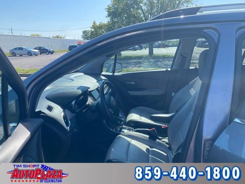 Used 2020 Chevrolet Trax Premier image 7