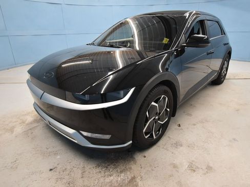 Used 2022 Hyundai Ioniq 5 SE image 32