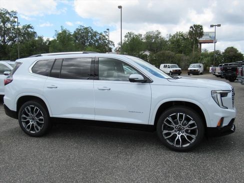 New 2026 GMC Acadia Denali Ultimate FWD image 2