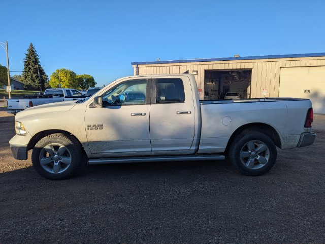Used 2016 RAM 1500 Lone Star w/ Lone Star Premium Group AWD/4WD image 15