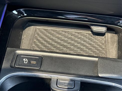 Used 2023 Mercedes-Benz EQB 350 4MATIC SUV w/ Pinnacle Package image 47