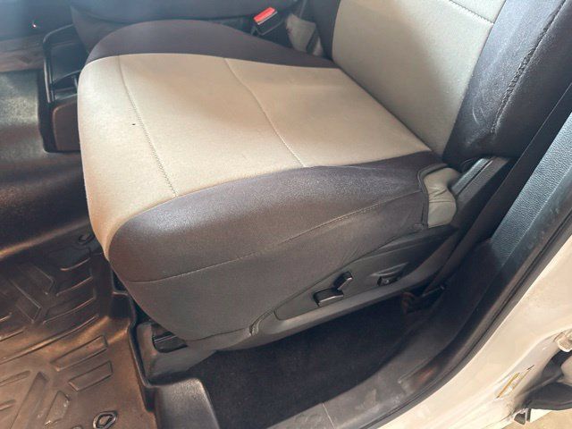 Used 2014 RAM 1500 Classic SLT w/ Protection Group AWD/4WD image 15