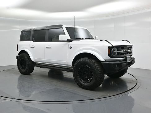 Used 2021 Ford Bronco Outer Banks AWD/4WD image 20