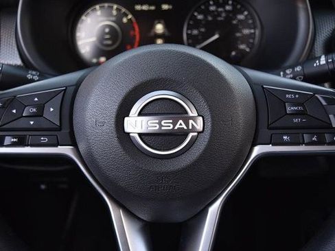 Certified 2023 Nissan Kicks SV image 17