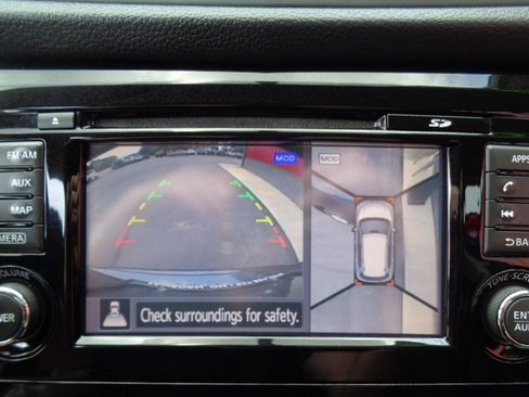 Used 2015 Nissan Rogue SV w/ SV Premium Package FWD image 10