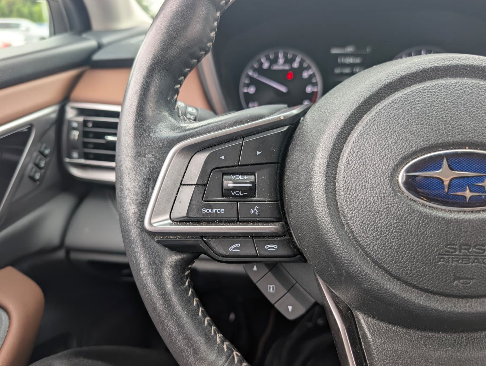 Used 2020 Subaru Outback Touring AWD/4WD image 24