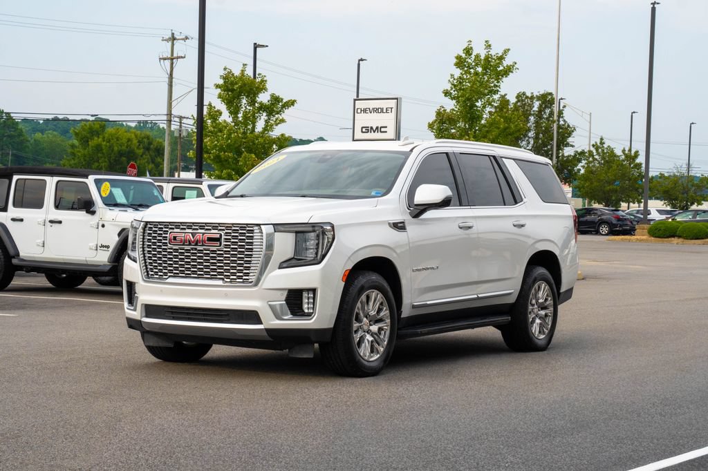 Used 2021 GMC Yukon Denali AWD/4WD image 3