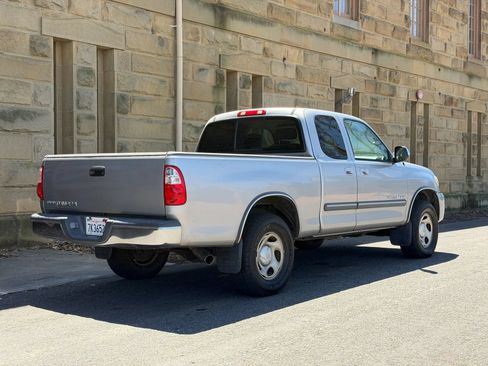 Used 2005 Toyota Tundra SR5 RWD image 4