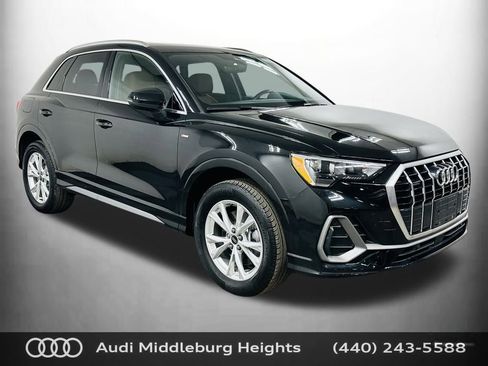 Certified 2022 Audi Q3 2.0T Premium image 1
