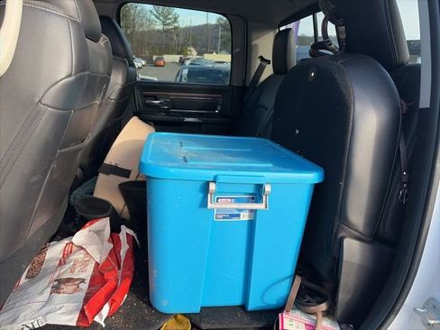 Used 2016 RAM 2500 Laramie image 27