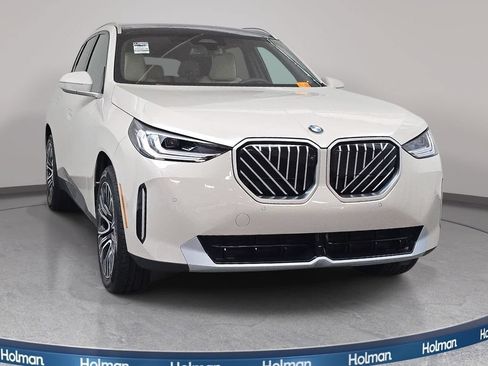 New 2026 BMW X3 xDrive30i w/ Premium Package AWD/4WD image 2