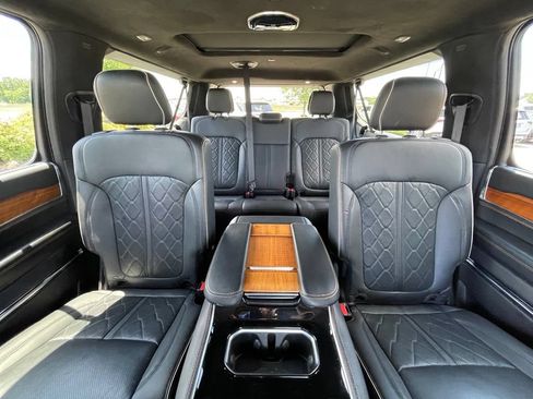 Used 2024 Jeep Grand Wagoneer L Series III AWD/4WD image 31