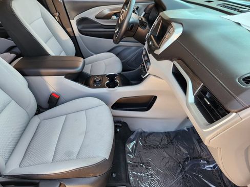 Used 2023 GMC Terrain SLE w/ Driver Convenience Package AWD/4WD image 16