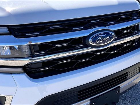 Used 2024 Ford Expedition Max Limited image 34