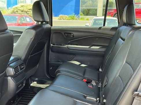 Used 2024 Honda Passport EX-L image 25