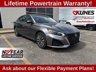 Used 2025 Nissan Altima 2.5 SV FWD video 1