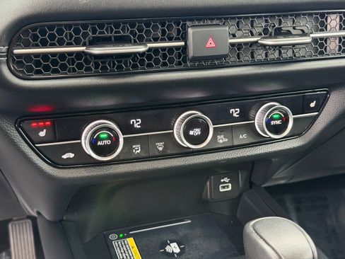 Used 2024 Honda HR-V EX-L image 23