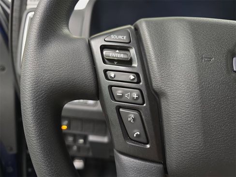 Used 2023 Nissan Frontier SV w/ Technology Package image 19