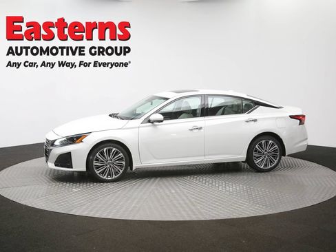Used 2023 Nissan Altima 2.5 SL AWD/4WD image 59