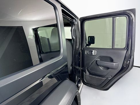 Used 2023 Jeep Wrangler Unlimited w/ 8.4" Radio Group AWD/4WD image 28