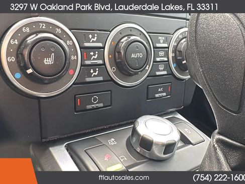 Used 2011 Land Rover LR2 HSE image 68