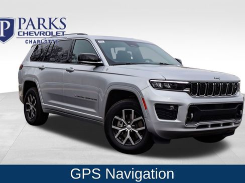 Used 2022 Jeep Grand Cherokee L Overland w/ Advanced Protech Group III image 1