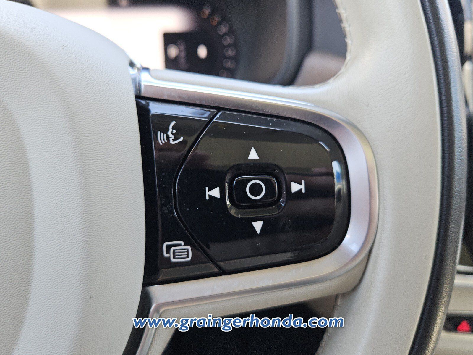 Used 2022 Volvo S90 B6 Inscription w/ Advanced Package AWD/4WD image 20