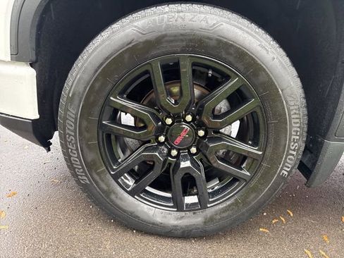 Used 2022 GMC Sierra 1500 Elevation image 10