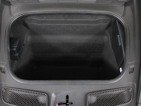 New 2026 Porsche 911 GT3 image 19