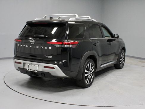 Certified 2025 Nissan Pathfinder Platinum w/ Cargo Package AWD/4WD image 11