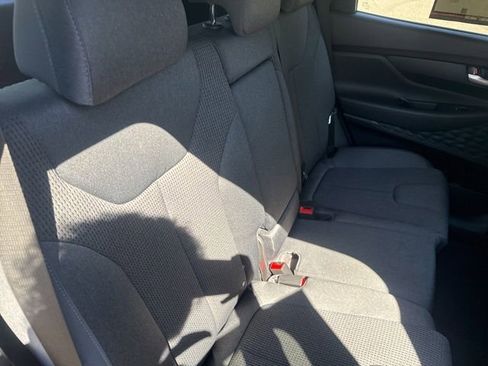 Used 2022 Hyundai Santa Fe SEL FWD image 18