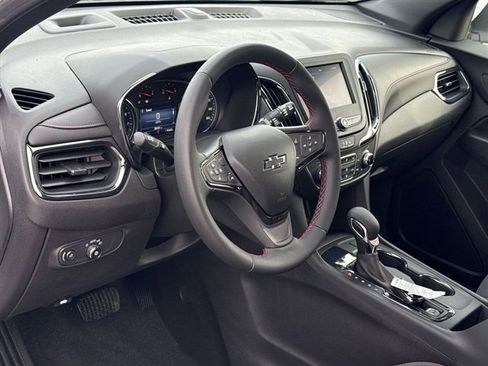 Certified 2024 Chevrolet Equinox RS w/ LPO, Floor Liner Package image 14