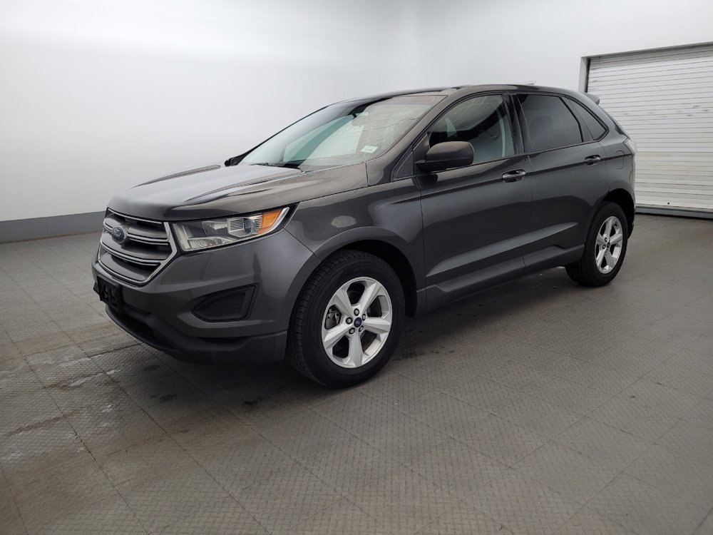 Used 2016 Ford Edge SE FWD image 2