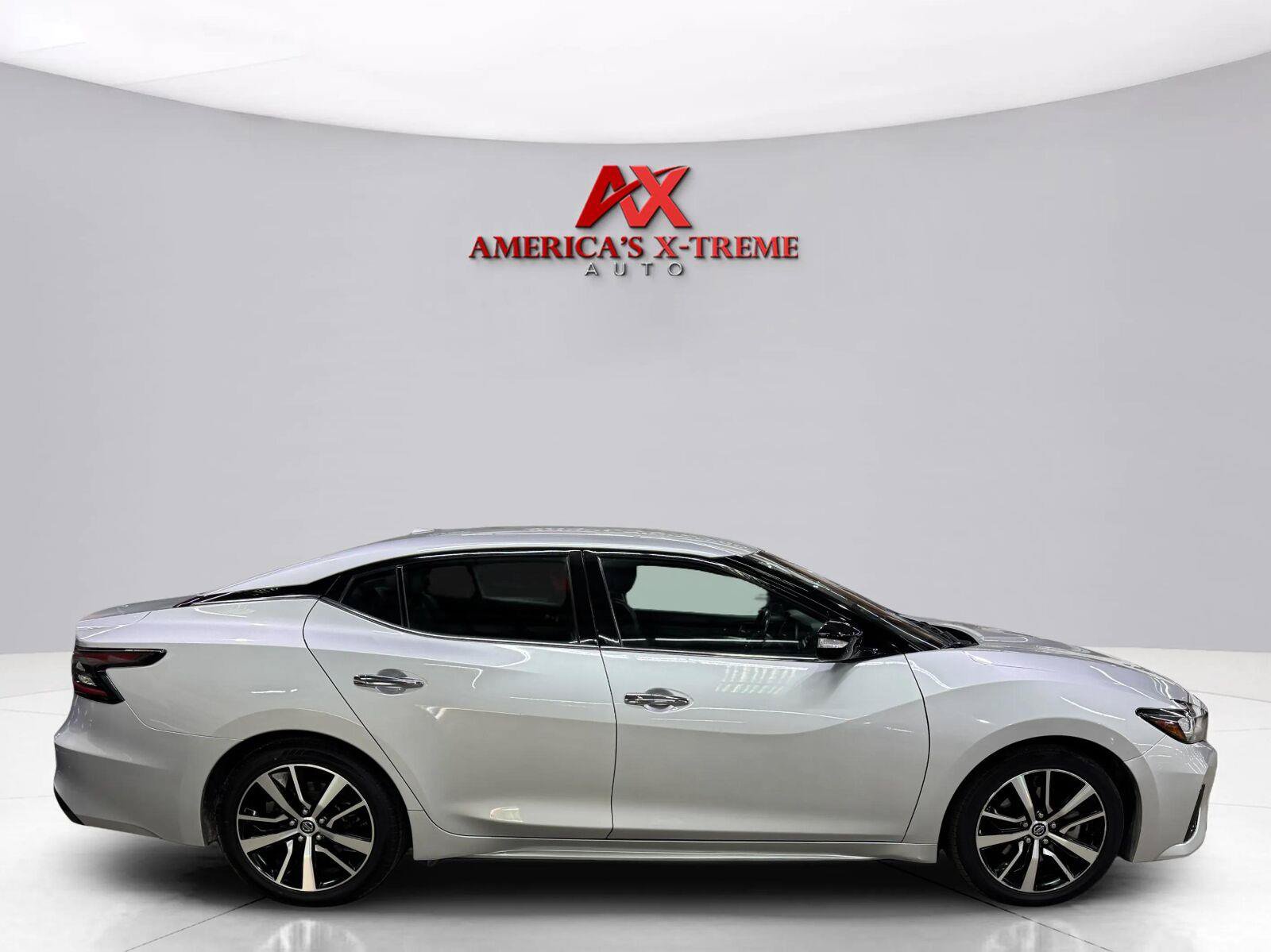 Used 2021 Nissan Maxima 3.5 SV w/ Floor Mat Group FWD image 8